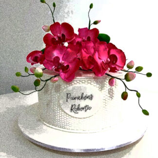 Bolo Aniversário - Com taxa de entrega